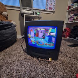 13" RCA CRT Tv