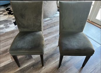 2 Dining Chairs