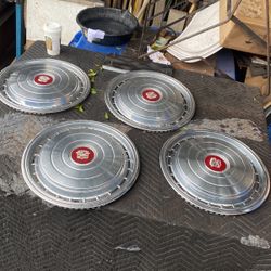 Cadillac Hubcaps 
