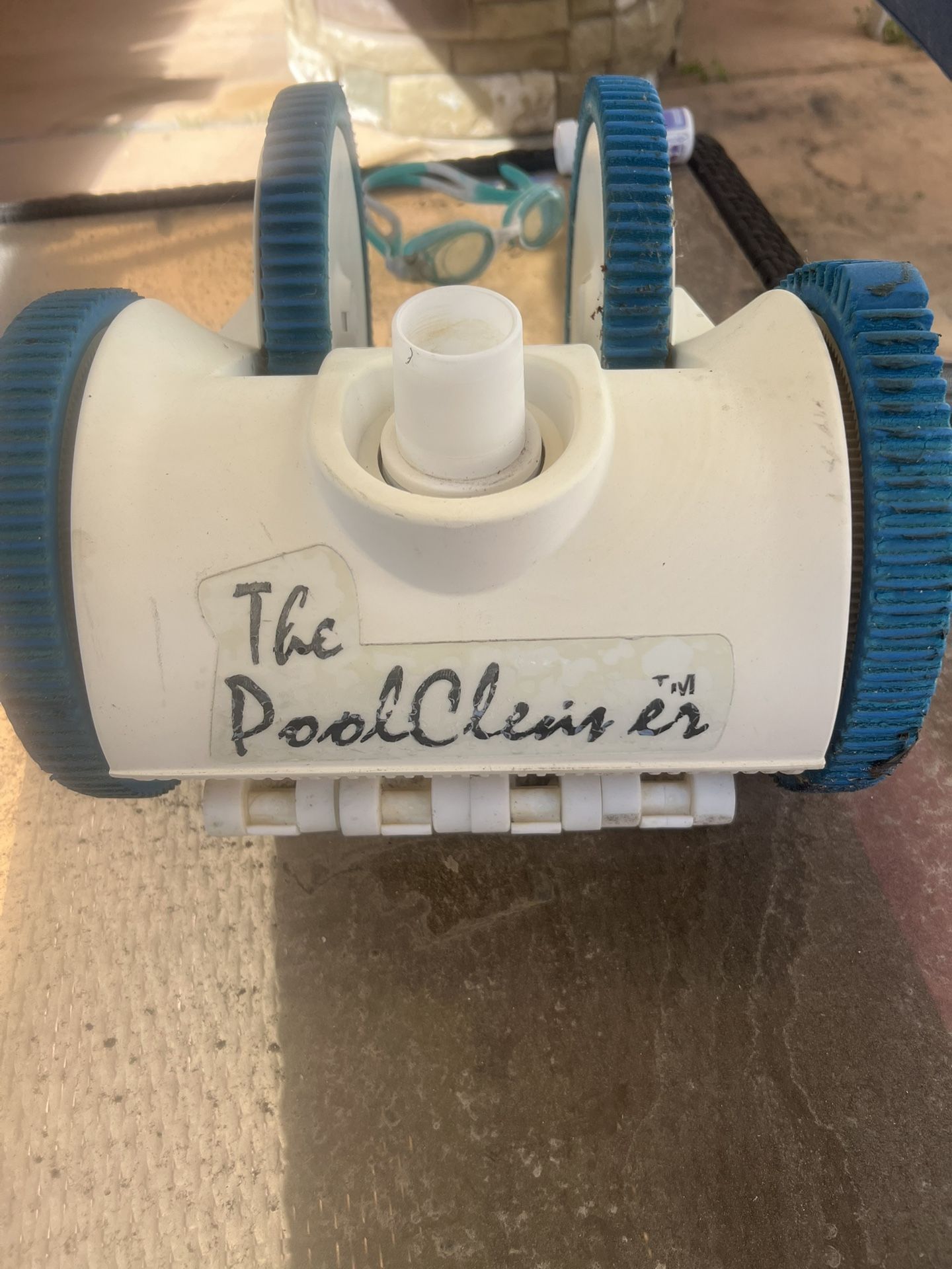 Hayward 4 Wheel The Pool Cleaner Poolvergnuegen