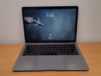 MacBook Air Retina 13.3'' i5 8GB RAM 256GB SSD Sonoma