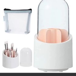 Make up brushes organizer
