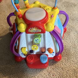 Huile Toys Happy Small World activity center