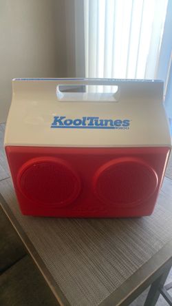 Brand new kooltunes ice chest by igloo