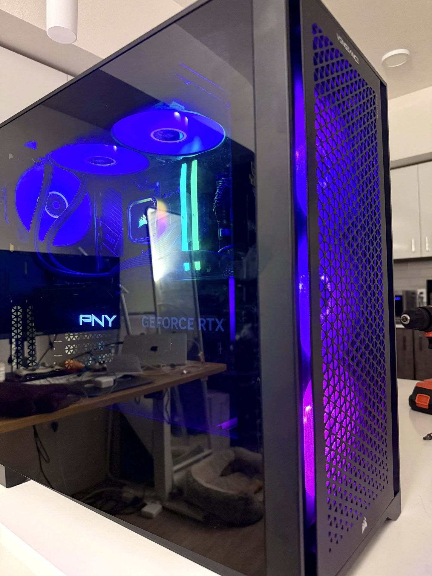 Corsair Liquid-Cooled Gaming PC — i9-14900KF / RTX 4070 Super / 64GB DDR5 / 2TB SSD / 1000W PSU