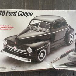 Fujimi / Testors 376 :: 1948 Ford Coupe Profile 1:25 Scale Model Kit
