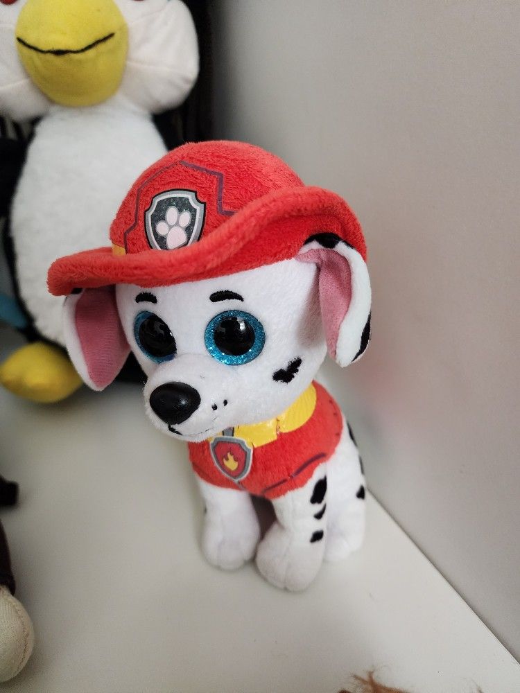 Plush Stuffed Animal Toys 
