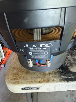 JL audio W6