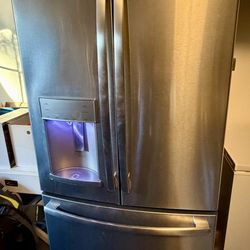 GE Stainless Steel French Door Refrigerator – Model GYE22HSKBSS