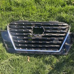 2021-2024 NISSAN KICKS FRONT BUMPER RADIATOR GRILLE GRILL 623105R05A OEM