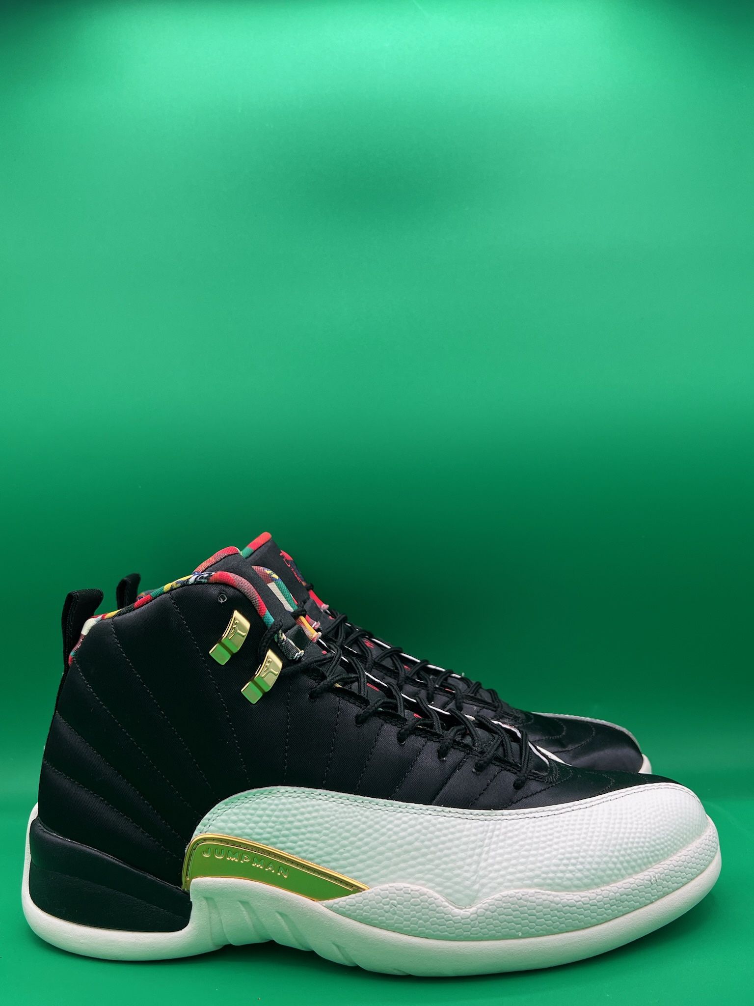 Air Jordan 12 “Chinese New Year” Size 11 OG Box
