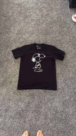 Peanuts Snoopy x Kaws x Uniqlo T Shirt Medium