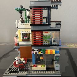 Lego Apartment 