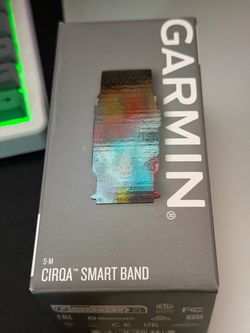 Garmin Cirqa Brand New In Box Small Medium