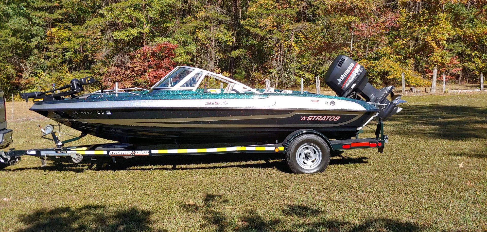 1998 Stratos Boat