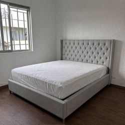King Bed Gray 
