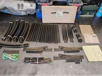 Atlas HO Track & Switches
