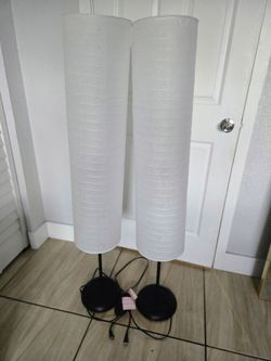 2 tall lamps