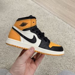 Jordan 1 High Taxi