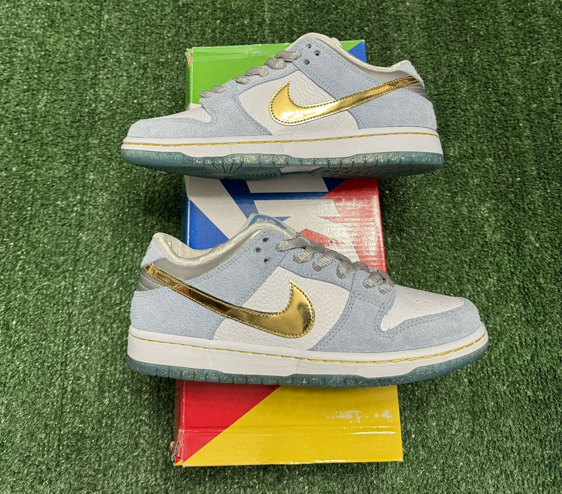 DS Nike SB Dunk Low Sean Cliver size 7M