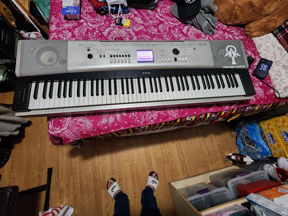 Yamaha Piano 88 Teclas