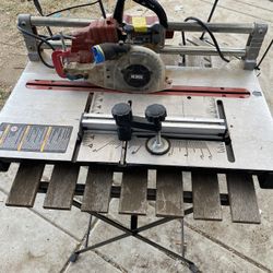 Floring machine