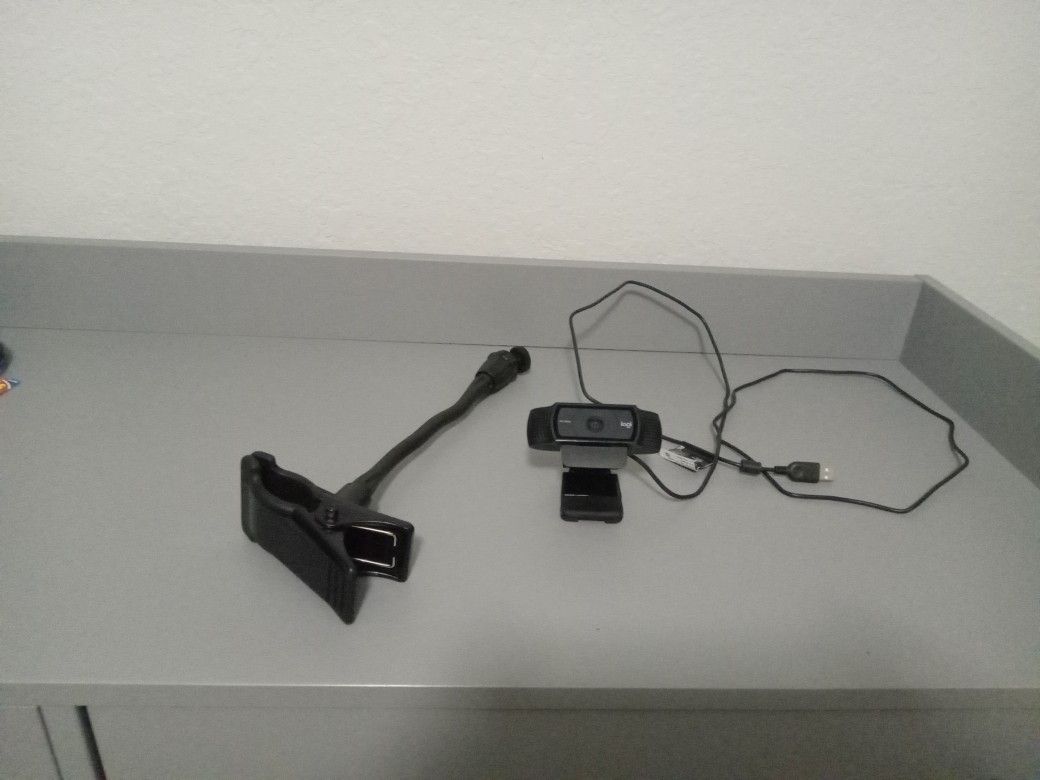 logitec g920 webcam And Adapter With Clip