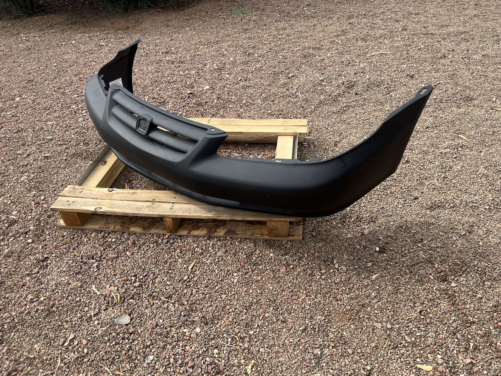 2001-2002 Honda Accord Front Bumber $75
