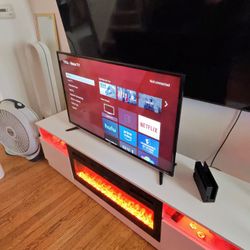 40 “Roku Smart Tv 