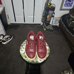Reebok Men's Club C Revenge Maroon Red Leather Classic Sneakers Size 12 DV7025 Great Condition 