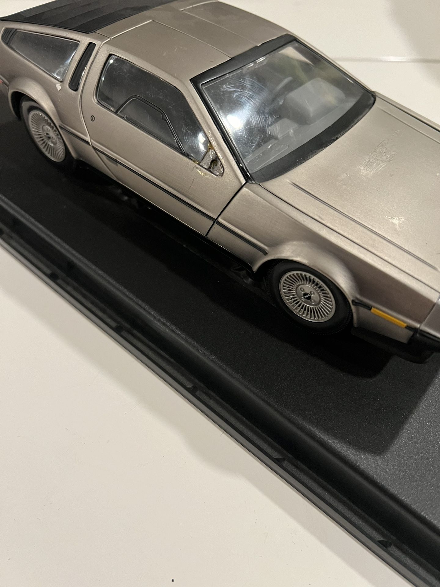 Sunstar DeLorean 1:18 Scale Diecast & Toy Vehicles for sale Sun