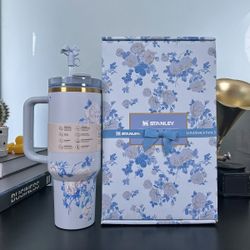 satnley 40oz Water Bottle In Box | Leakproof | Easy To Carry | Super Insulation Makes A Great Holiday Gift