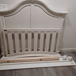 Crib Bed 50$ Or Better Offered 