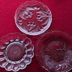 2 Serving Platters & 1 Deviled Egg Platter