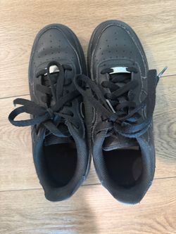 Nike Air Force 1 Low Triple Black Sneakers
