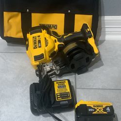 Dewalt 20v Roofing Nailer Kit