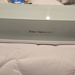 Crichton Explore Air 2