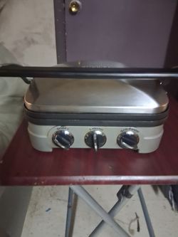 Cuisinart Griddler New!! Electric stove top grill.