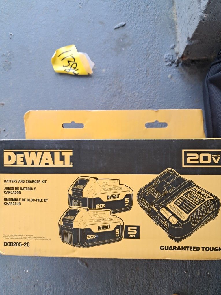 Dewalt 2 Pack Battery And Charger