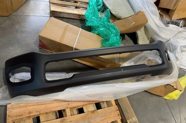 Front Bumper Face Bar For 2019-2024 RAM 2(contact info removed) W/Fog Light Holes