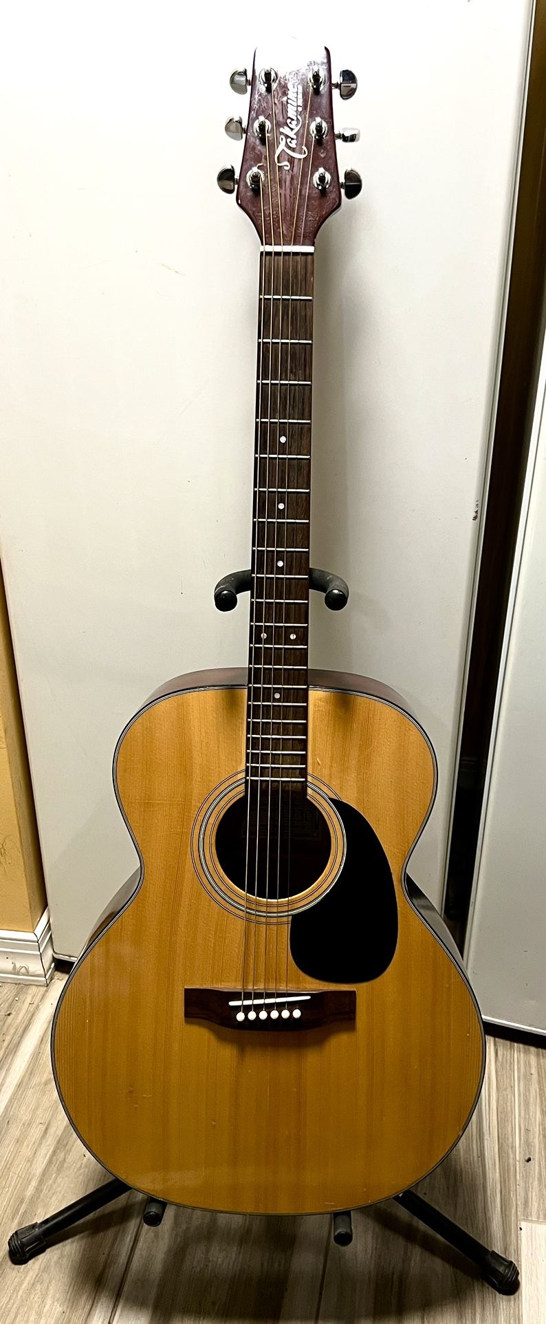 Used Takamine G230 acoustic guitar