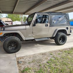2006 Jeep Wrangler LJ (TJ Unlimited) – Very Clean with 153k Miles