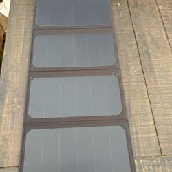Solar Phone Charger 