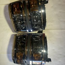 Chevy Silverado 1500 Headlight Year 2014-2015