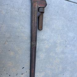 RIGID HEAVY DUTY PIPE WRENCHES 36inc