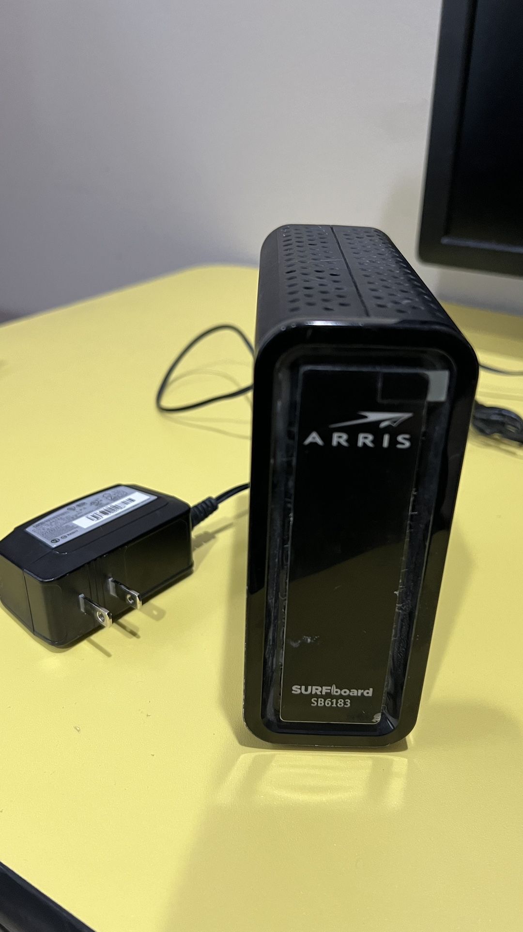 SB6183 Cable Modem