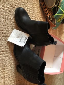 Adorable Black Boots