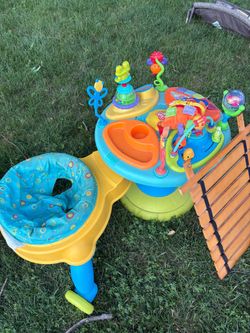Baby activity center