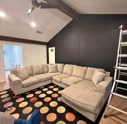 Sectional couch