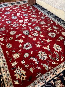 Beautiful Karistan Wool Rug